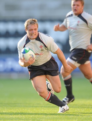 10.06.08 - Wales Under 20s v Japan Under 20s - IRB Junior World Championship - Wales' Gareth Williams 