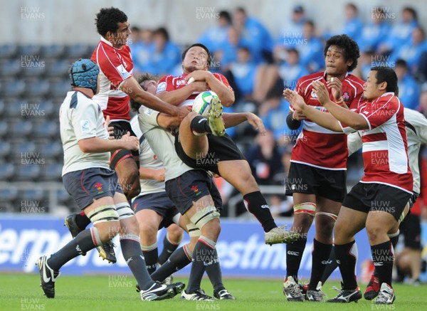 10.06.08 - Wales Under 20s v Japan Under 20s - IRB Junior World Championship - Japan's Ryuhei Arita is tackled by Sam Warburton 