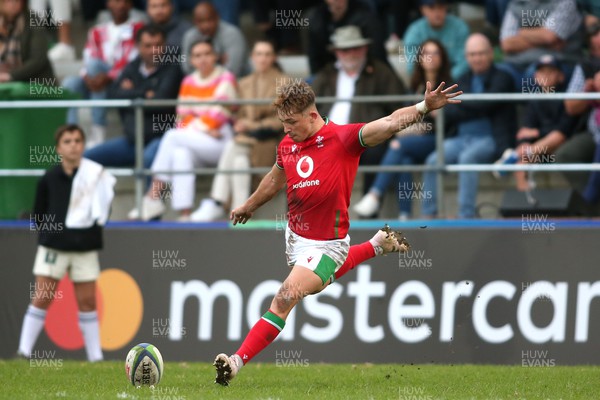 240623 - Wales v New Zealand - World Rugby U20 Championship - Dan Edwards of Wales kicks a conversion