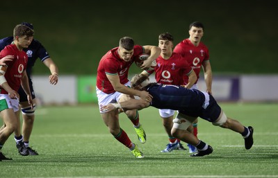 020224 - Wales v Scotland, U20 6 Nations 2024 - Harry Rees-Weldon of Wales takes on Freddy Douglas of Scotland