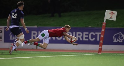 020224 - Wales v Scotland, U20 6 Nations 2024 - Walker Price of Wales dives in to score try