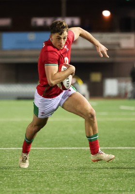 020224 - Wales v Scotland, U20 6 Nations 2024 - Louie Hennessey of Wales breaks away