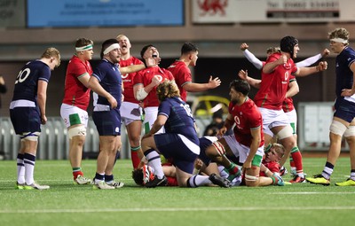 020224 - Wales v Scotland, U20 6 Nations 2024 - Wales players celebrate on the final whistle