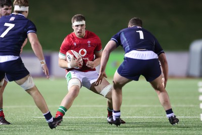 020224 - Wales v Scotland, U20 6 Nations 2024 - Morgan Morse of Wales charges forward