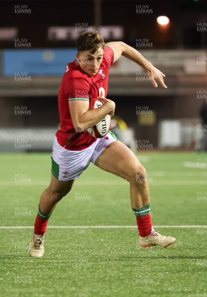 020224 - Wales v Scotland, U20 6 Nations 2024 - Louie Hennessey of Wales breaks away