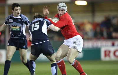 08.02.08 ... Wales U20 v Scotland U20, Newport -  Wales' Rhys Williams takes Scotlands' Murray Allen 