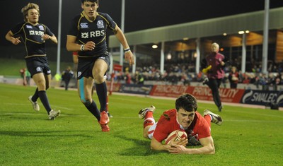 100212 - Wales Under 20 v Scotland Under 20 - Under 20 Six Nations -Luke Morgan of Wales scores try