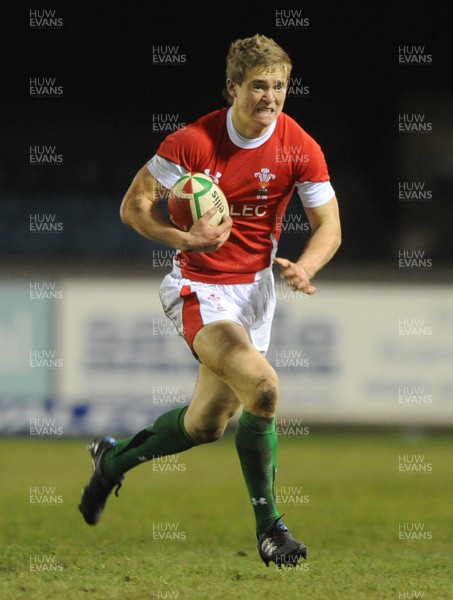 12.02.10 - Wales Under 20 v Scotland Under 20 - Under 20 Six Nations - Owen Williams of Wales. 