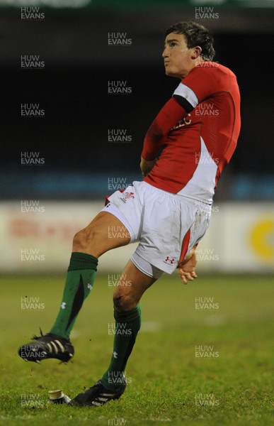 12.02.10 - Wales Under 20 v Scotland Under 20 - Under 20 Six Nations - Matthew Jarvis of Wales. 