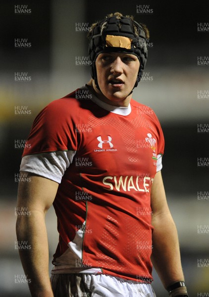 12.02.10 - Wales Under 20 v Scotland Under 20 - Under 20 Six Nations - Lloyd Peers of Wales. 