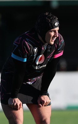 121225 - Wales U20 v Scotland U20, International Friendly - Osian Darwin-Lewis of Wales