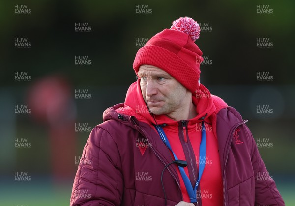 121225 - Wales U20 v Scotland U20, International Friendly - Wales U20 head coach Richard Whiffin