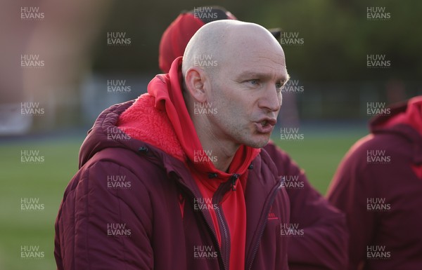 121225 - Wales U20 v Scotland U20, International Friendly - Wales U20 head coach Richard Whiffin speaks to his team at the end of the match