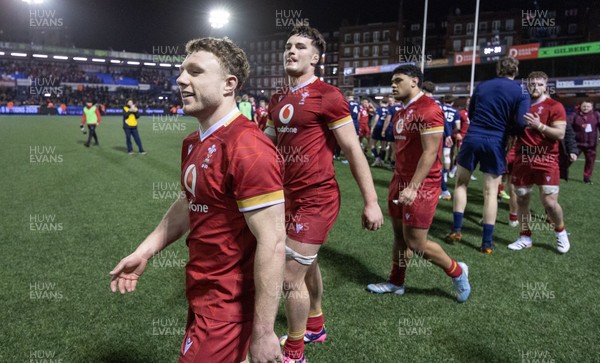 200226 - Wales U20 v Scotland U20, 2026 U20 Six Nations - Wales players at the end of the match
