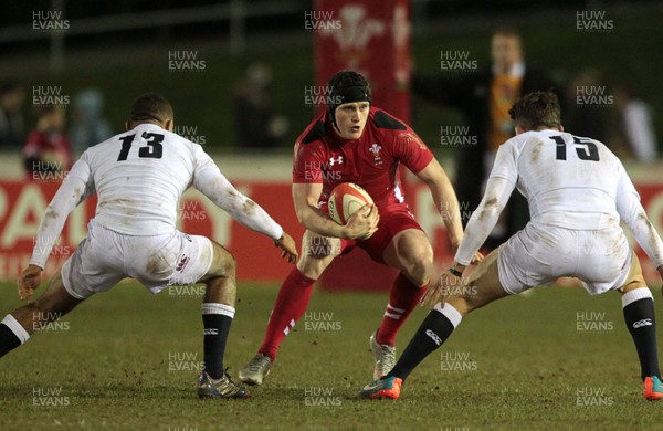 070215 - Wales U20s v England U20s - RBS 6 Nations - Dafydd Howells of Wales takes on Joe Marchant and Piers O'Conor of England