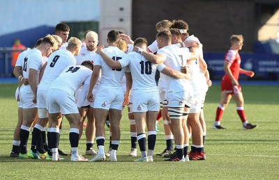 070721 - Wales U20 v England U20, 2021 Six Nations U20 Championship - The England team huddle up at the start of the match