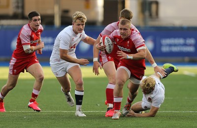 070721 - Wales U20 v England U20, 2021 Six Nations U20 Championship - Ioan Evans of Wales breaks away