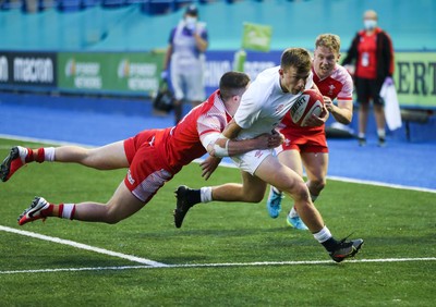 070721 - Wales U20 v England U20, 2021 Six Nations U20 Championship - Arthur Relton of England powers through to score try