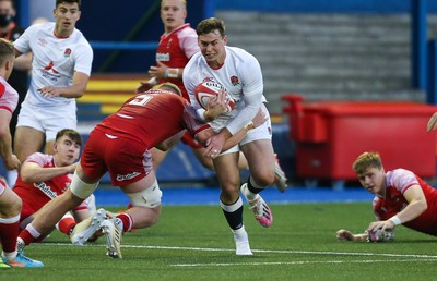 070721 - Wales U20 v England U20, 2021 Six Nations U20 Championship - Tom Roebuck of England looks for a gap