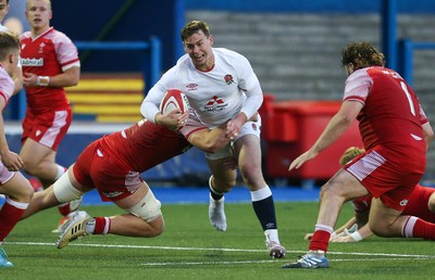 070721 - Wales U20 v England U20, 2021 Six Nations U20 Championship - Tom Roebuck of England looks for a gap