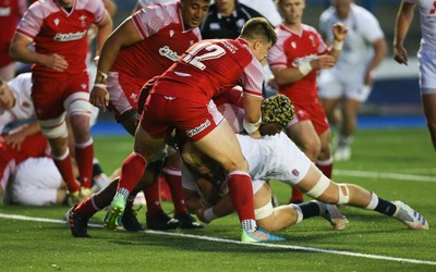 070721 - Wales U20 v England U20, 2021 Six Nations U20 Championship - Nahum Merigan of England powers over to score try