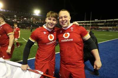 140325 - Wales U20s v England U20s - U20s Six Nations Championship - Steffan Emanuel and Ioan Emanuel of Wales 