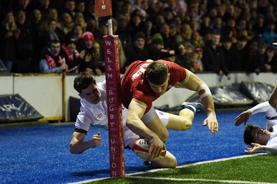 140325 - Wales U20 v England U20 - Six Nations Chamionship - Harry Rees-Weldon of Wales U20s scores a try