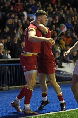 140325 - Wales U20 v England U20 - Six Nations Chamionship - Harry Rees-Weldon of Wales U20s celebrates scoring a try with team mates