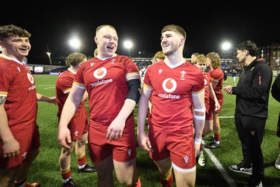 140325 - Wales U20 v England U20 - Six Nations Chamionship - Wales celebrate the win at full time