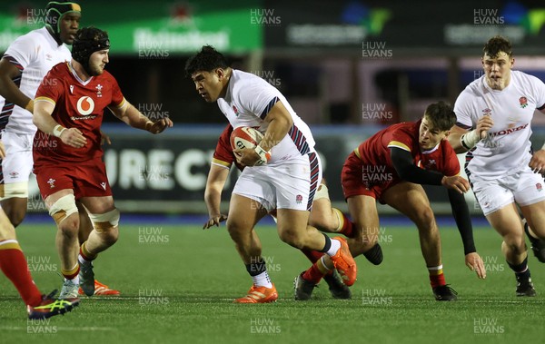 140325 - Wales U20s v England U20s - U20s Six Nations Championship - Kepu Tuipulotu of England makes a break