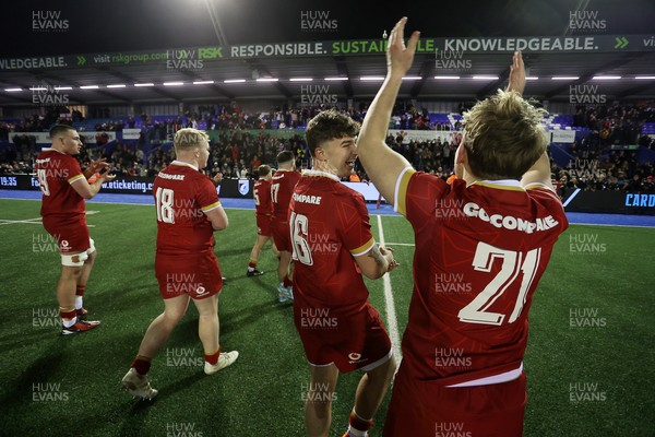 140325 - Wales U20s v England U20s - U20s Six Nations Championship - Wales thank the fans at full time