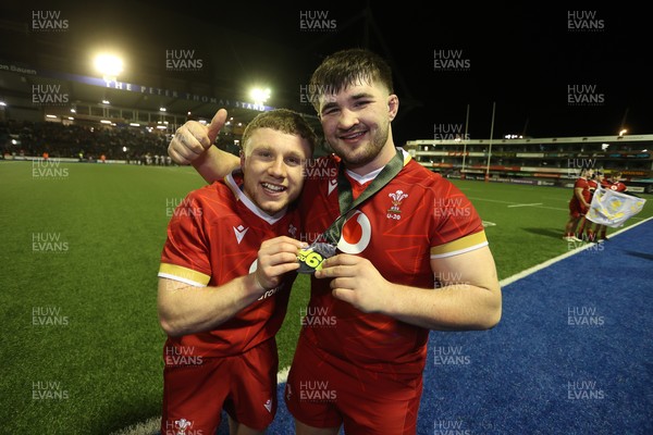 140325 - Wales U20s v England U20s - U20s Six Nations Championship - Tom Bowen and Harry Thomas of Wales 