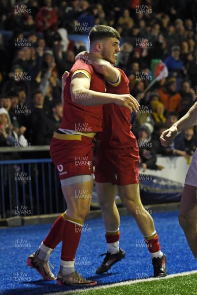 140325 - Wales U20 v England U20 - Six Nations Chamionship - Harry Rees-Weldon of Wales U20s celebrates scoring a try with team mates