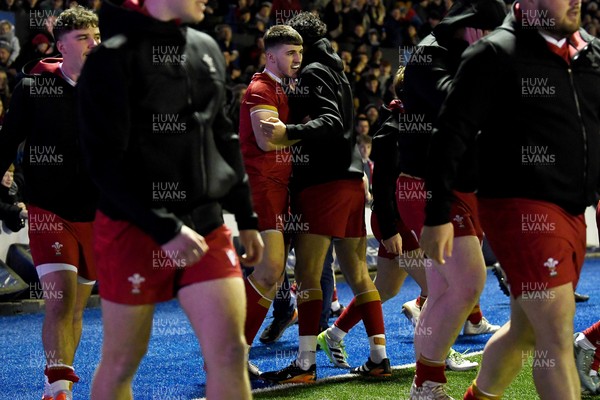 140325 - Wales U20 v England U20 - Six Nations Chamionship - Harry Rees-Weldon of Wales U20s celebrates scoring a try with team mates