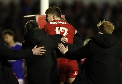 140226 - Wales U20s v France U20s - U20s Six Nations Championship - Steffan Emanuel of Wales celebrates scoring a try with team mates