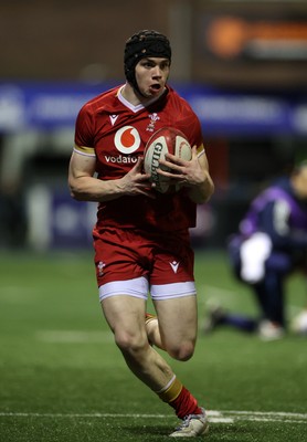 140226 - Wales U20s v France U20s - U20s Six Nations Championship - Rhys Cummings of Wales 