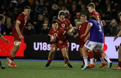 140226 - Wales U20s v France U20s - U20s Six Nations Championship - Sion Davies of Wales 