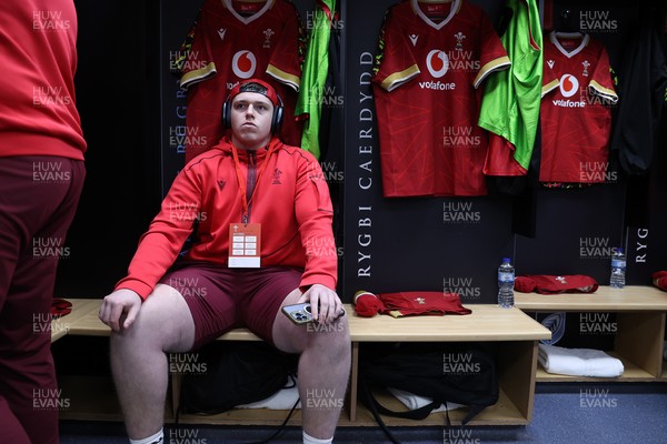 140226 - Wales U20s v France U20s - U20s Six Nations Championship - Dylan James of Wales 
