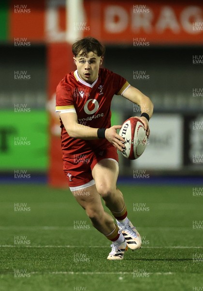140226 - Wales U20s v France U20s - U20s Six Nations Championship - Carwyn Leggatt-Jones of Wales 