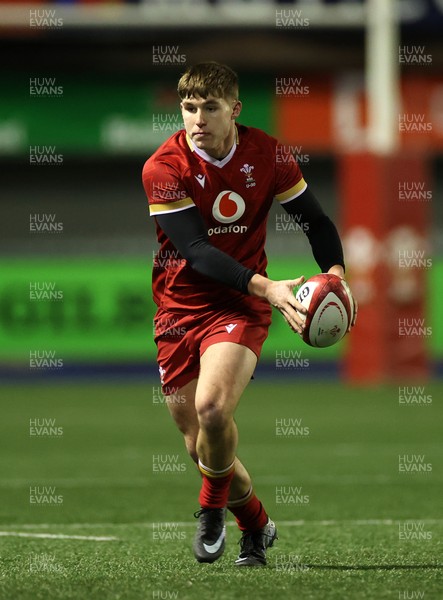 140226 - Wales U20s v France U20s - U20s Six Nations Championship - Steffan Emanuel of Wales 