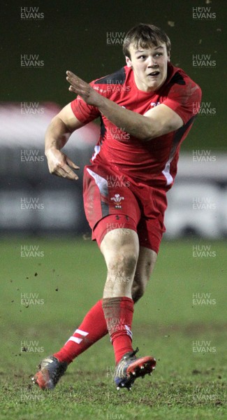 130315 - Wales U20s v Ireland U20s - RBS 6 Nations - Jarrod Evans of Wales kicks a penalty