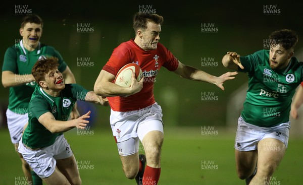 150319 - Wales U20s v Ireland U20s - U20s 6 Nations Championship - Cai Evans of Wales makes a break