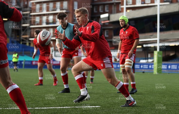 250621 - Wales U20s v Ireland U20s - U20s 6 Nations Championship - Sam Costelow of Wales during the warm up