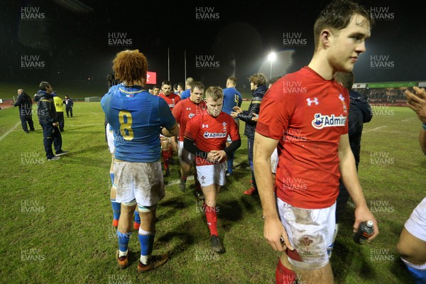 090318 - Wales U20s v Italy U20s - Natwest 6 Nations Championship - Dejected Dan Babos of Wales