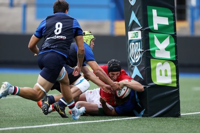 130625 - Wales U20s v Italy U20s - Friendly - Osian Darwin-Lewis of Wales scores a try