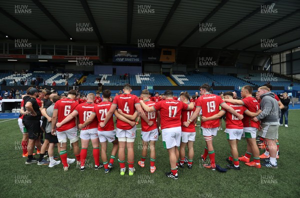 130625 - Wales U20s v Italy U20s - Friendly - Wales team huddle at full time