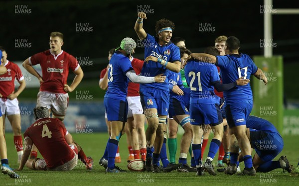 310120 - Wales U20s v Italy U20s - U20s 6 Nations Championship - Riccardo Favretto of Italy celebrates with team mates at full time as Italy win the game