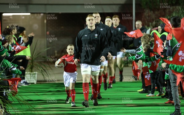 020218 - Wales U20s v Scotland U20s - Natwest 6 Nations - Tommy Reffell of Wales walks out with the mascot