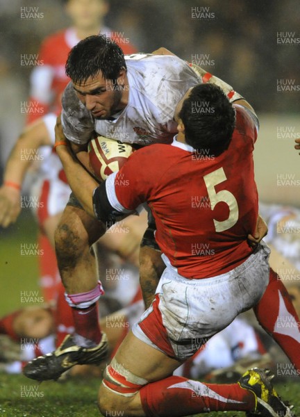 13.02.09 - Wales U20 v England U20 - Under 20 Six Nations 2009 - England's Chris York is tackled by Wales' Ashley Sweet. 