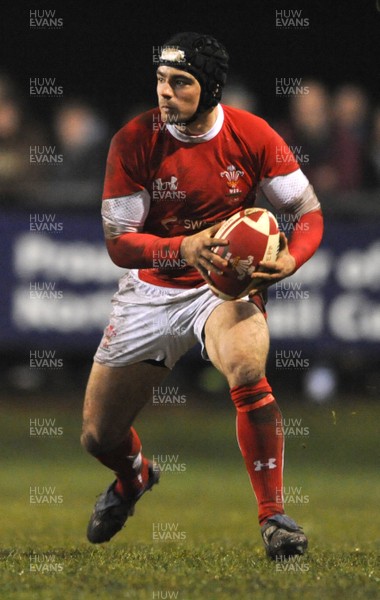 13.02.09 - Wales U20 v England U20 - Under 20 Six Nations 2009 - Wales' Adam Hughes. 